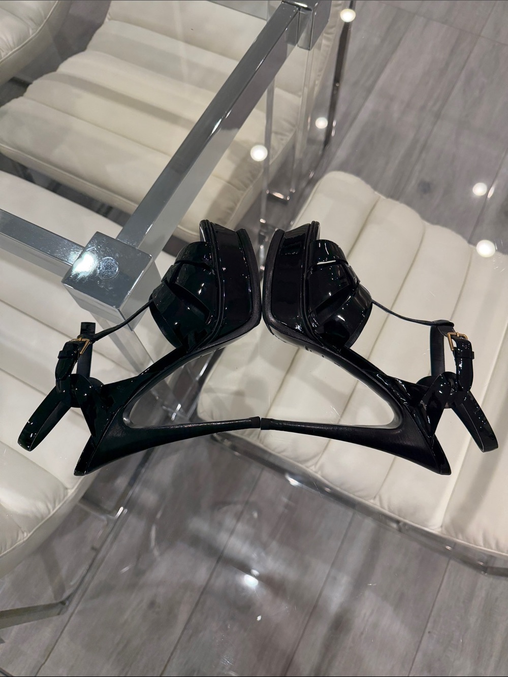 Saint Laurent Black Patent Leather Braided T-Strap Heel Sandals - Picture 6 of 12